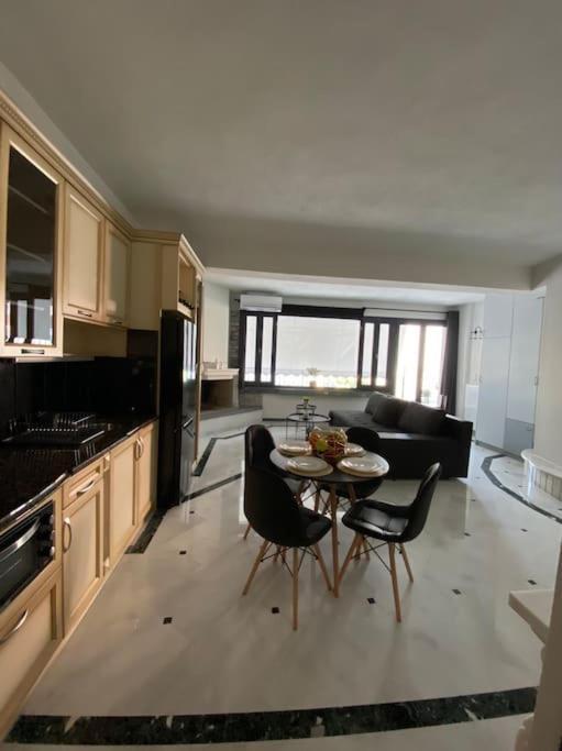M&F Meteora Apartments #1 กาลัมปากา ภายนอก รูปภาพ